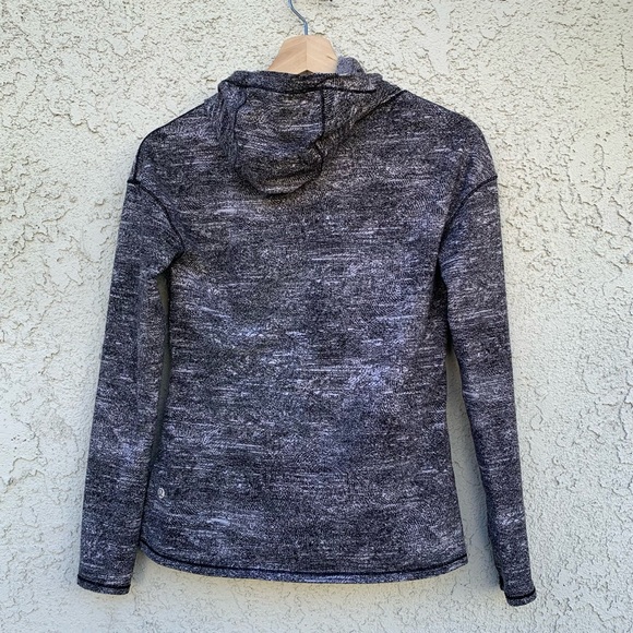 Lululemon - Forever Endeavour Long Sleeve - Picture 6 of 7